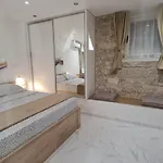 Tales Of Split, Stay In City Center, 100M From Sea Apartman *