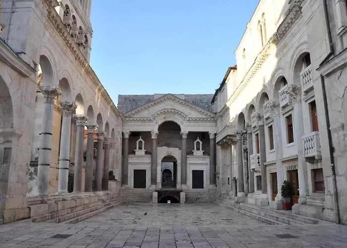 Tales Of Split, Stay In City Center, 100M From Sea Διαμέρισμα Σπλιτ