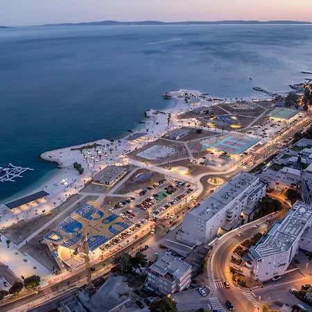 Appartamento Tales Of - 100 Meters From The Seafront Spalato